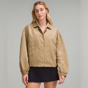 NWOT lululemon cropped Coaches jacket size m